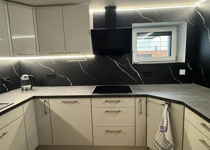 公寓 Elfis Paradise *